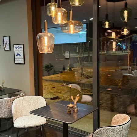 Neho Jean De Maurienne Hotel