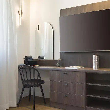 Neho Jean De Maurienne Otel