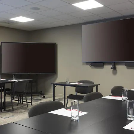 Neho Jean De Maurienne Hotel 4*