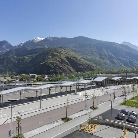 Hotel Neho Jean De Maurienne Saint-Jean-de-Maurienne