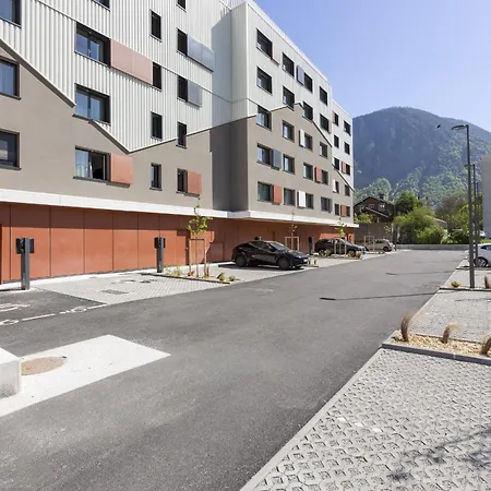 Neho Jean De Maurienne Hotel Saint-Jean-de-Maurienne